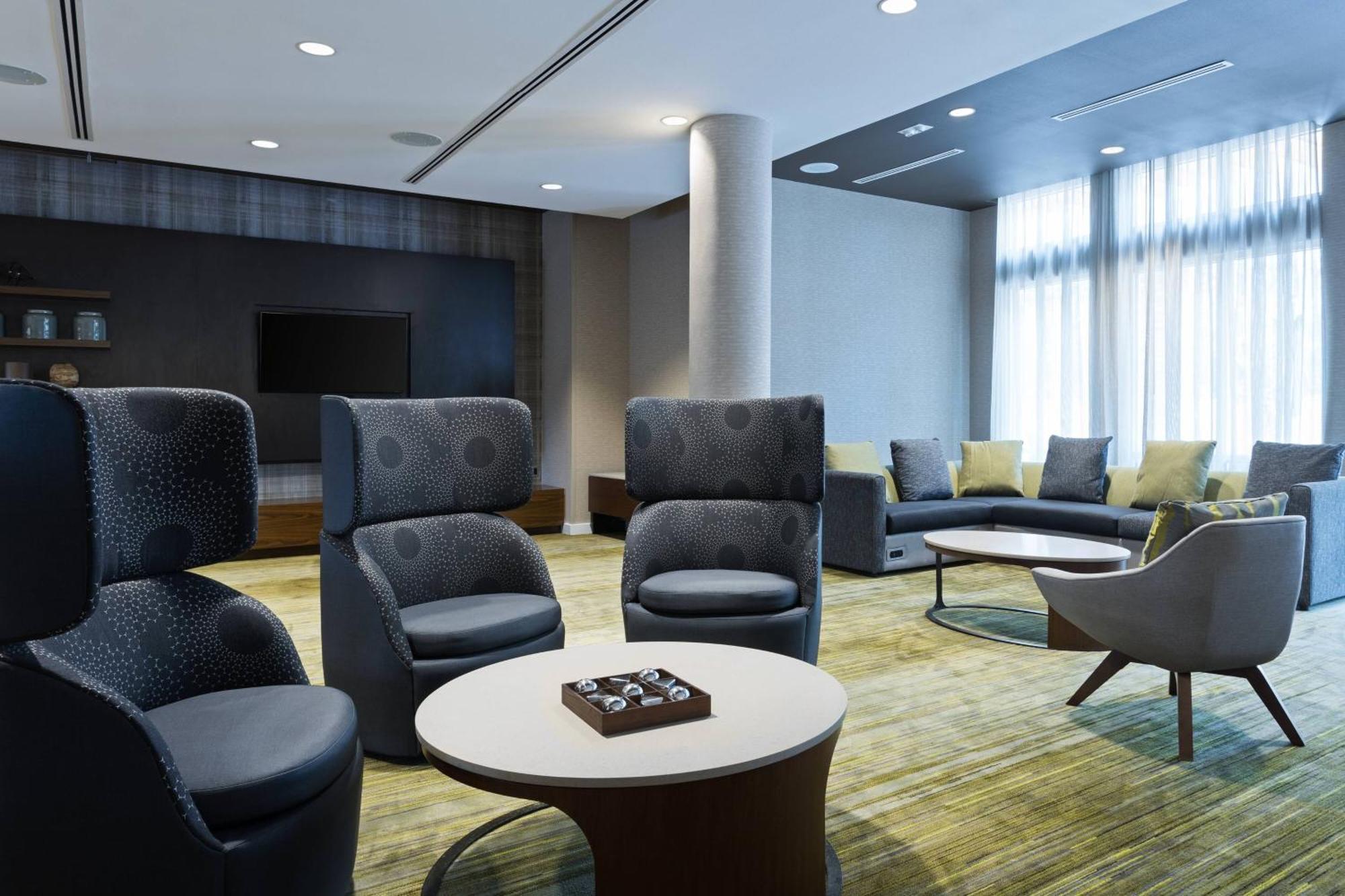Courtyard By Marriott Ruston Hotell Exteriör bild