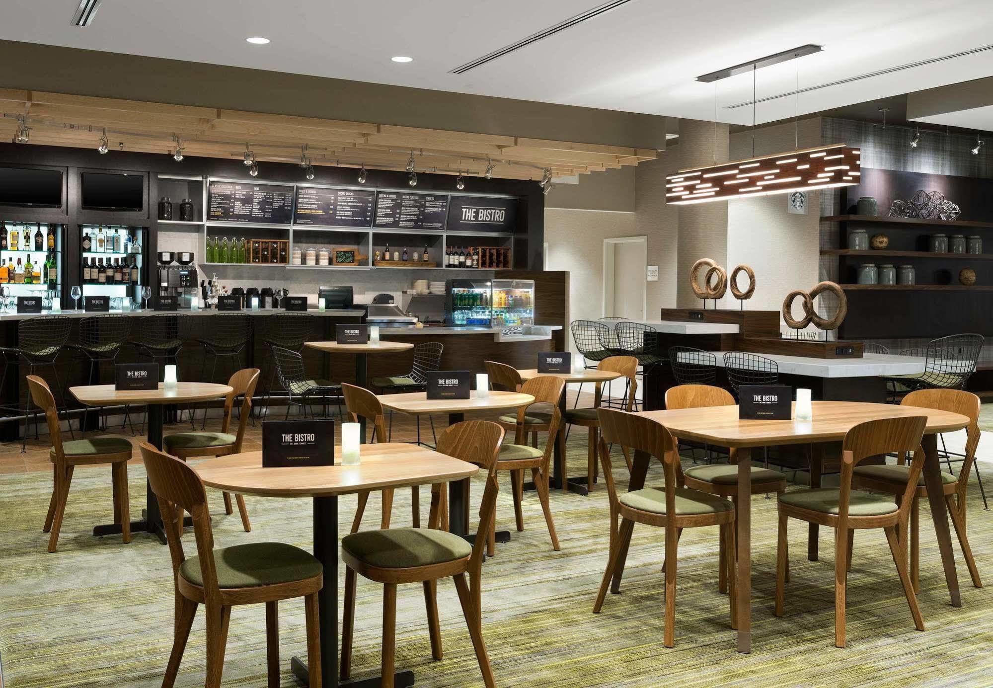 Courtyard By Marriott Ruston Hotell Exteriör bild